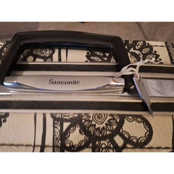 1960’s Samsonite Fashionare Marimekko‎ Suitcase black and white 20x15.5 - Picture 9 of 16